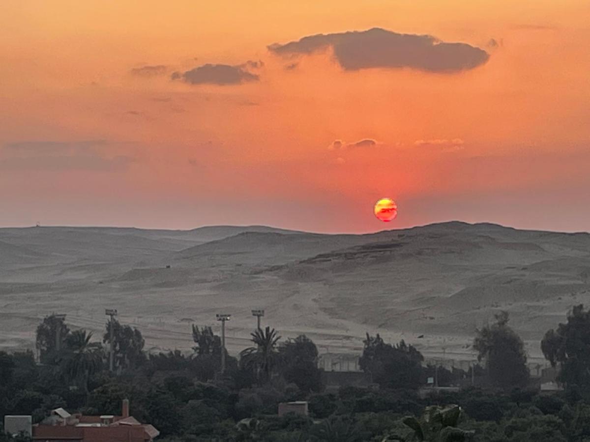 Golden Mask Pyramids Inn Kafret el-Gabal Esterno foto
