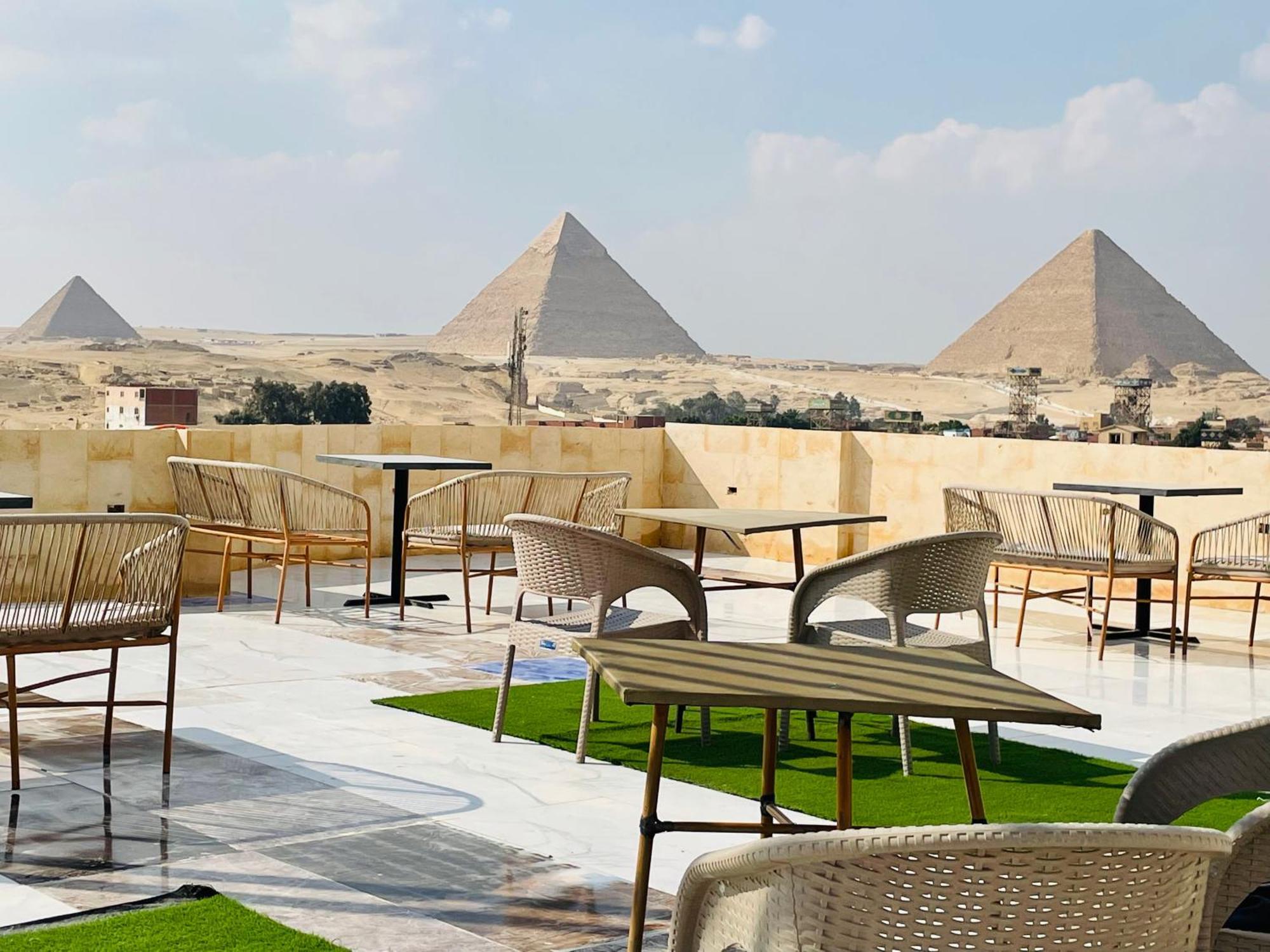 Golden Mask Pyramids Inn Kafret el-Gabal Esterno foto