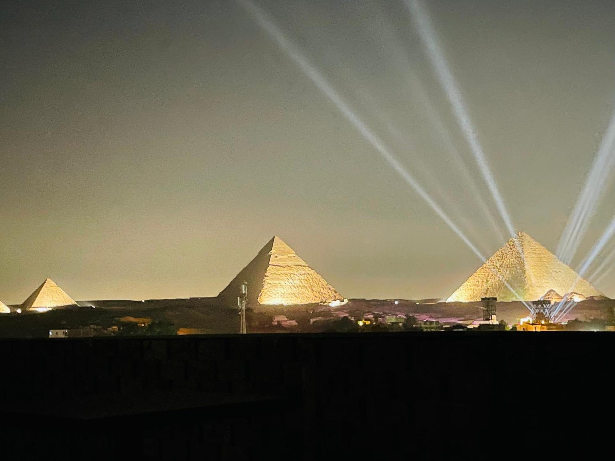Golden Mask Pyramids Inn Kafret el-Gabal Esterno foto